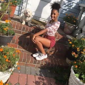 Meet your Posher, Samantha